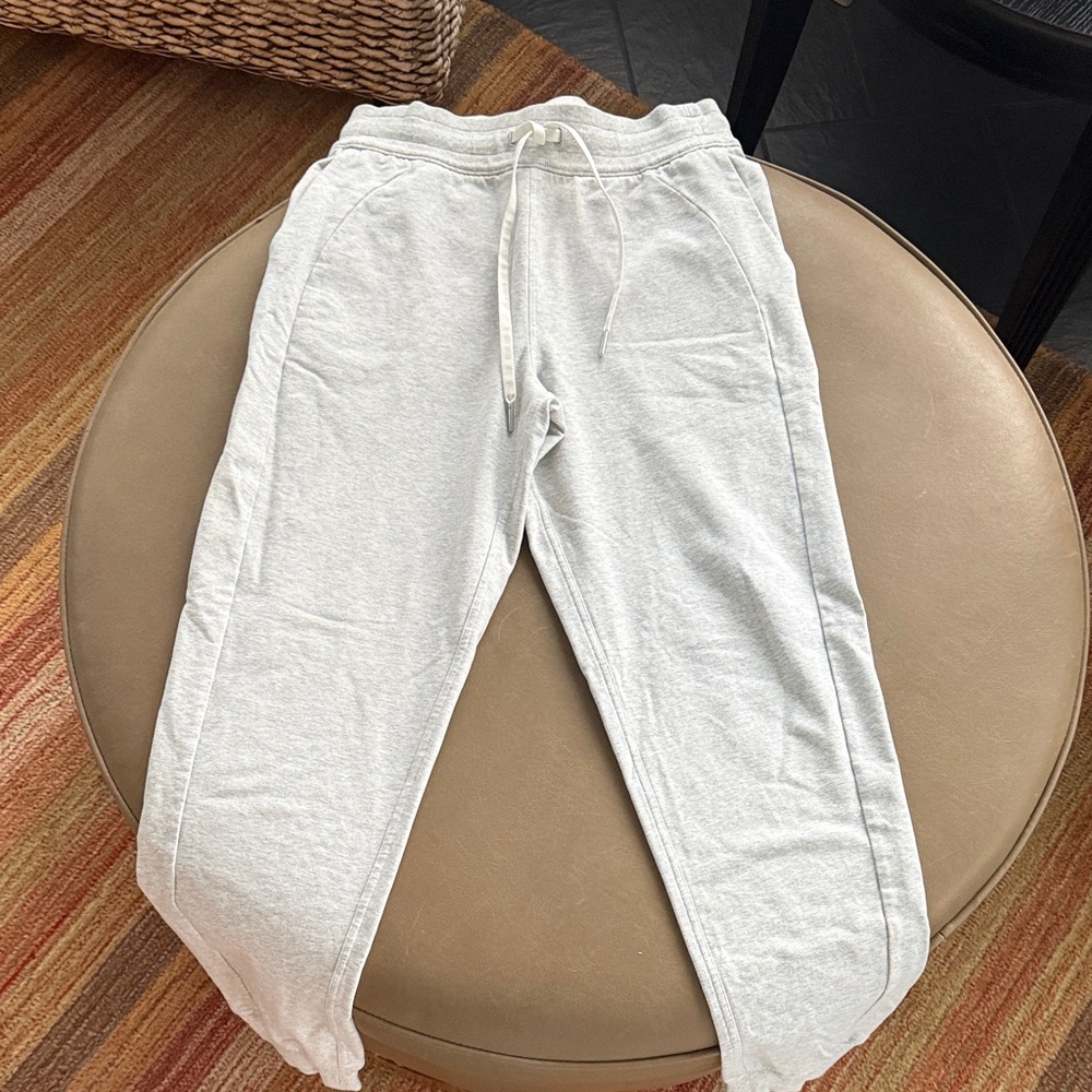 Lululemon Athletica Light Gray Joggers - Picture 5 of 5